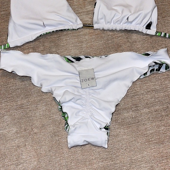 Zoew White Thong Bottom and Triangular Top Tropical Palm Print. Never worn! - Picture 7 of 14